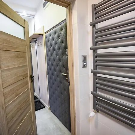Apartament Cis Przy Deptaku Krynica Zdroj Exterior photo